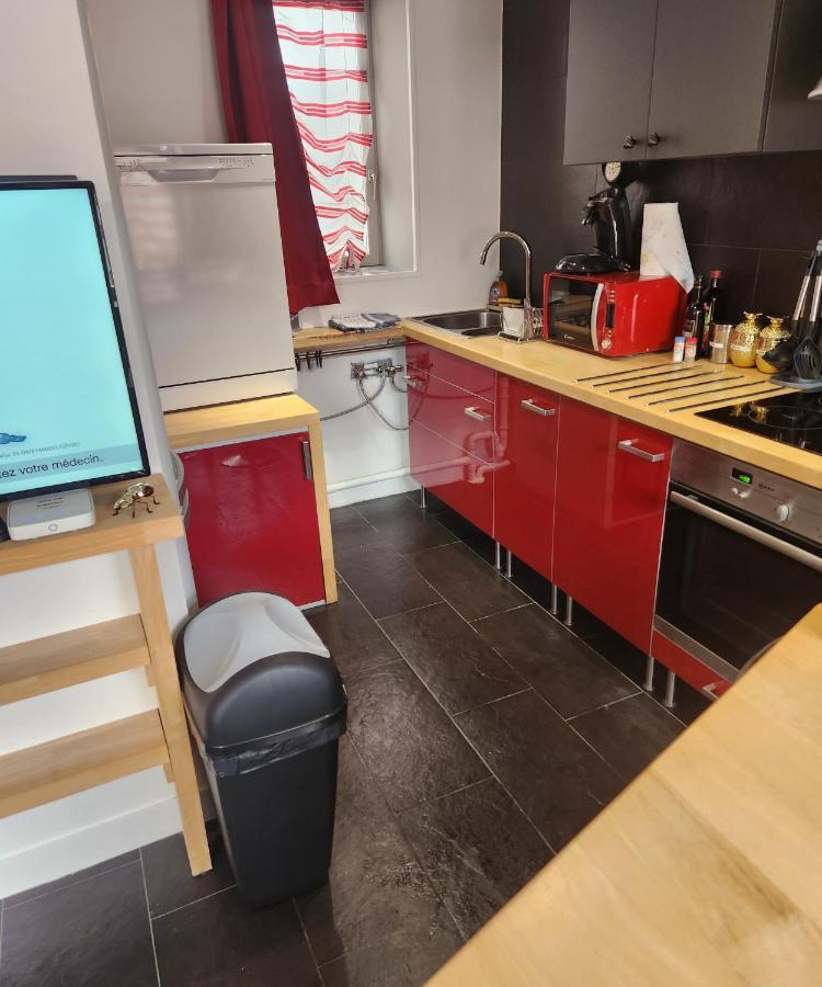 Duplex Cosy Life Balneo Apartment Cysoing Bagian luar foto