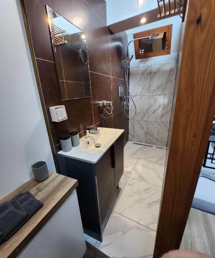 Duplex Cosy Life Balneo Apartment Cysoing Bagian luar foto