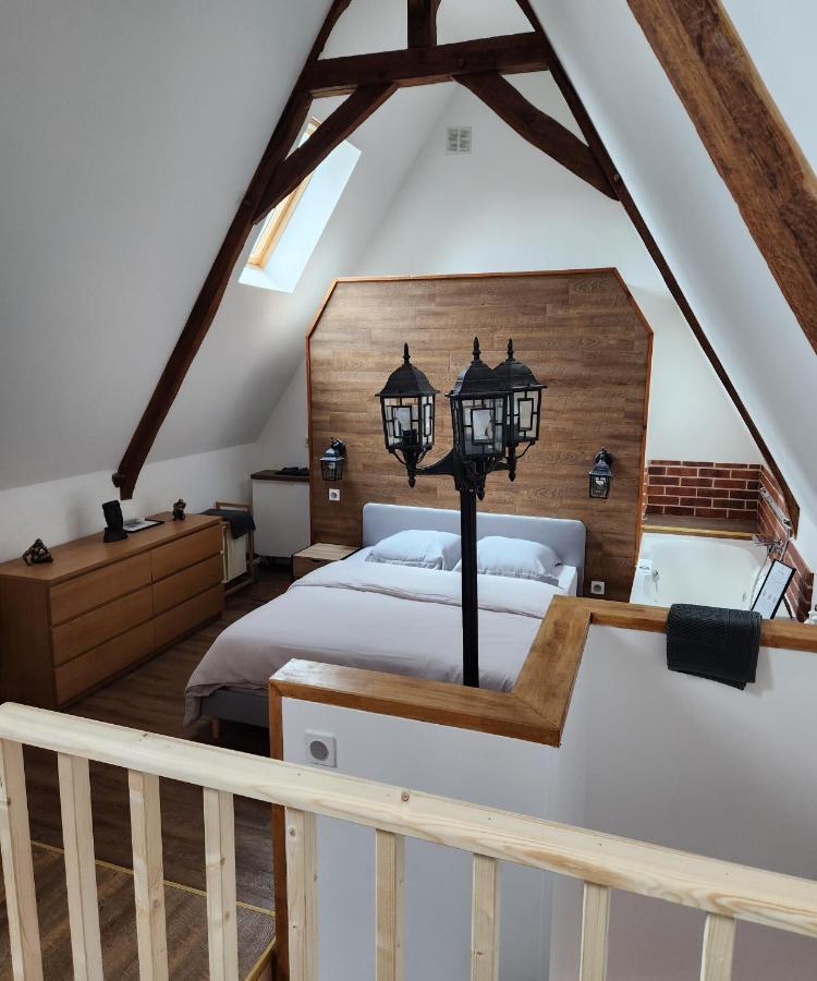 Duplex Cosy Life Balneo Apartment Cysoing Bagian luar foto